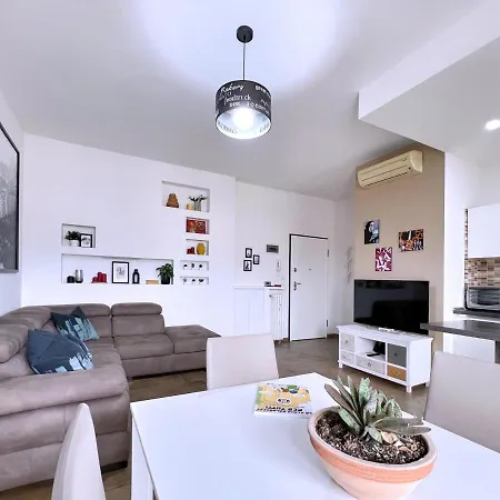 Ur Nest Filanda Apartment *